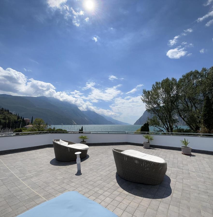 Hotel Oasi Wellness & Spa リーヴァ・デル・ガルダ エクステリア 写真
